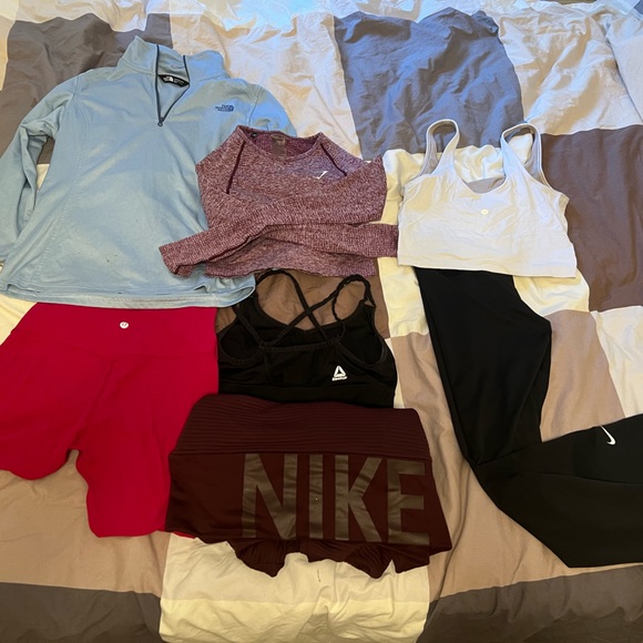 Moving Soon Athletic Bundle! - Picture 1 of 1